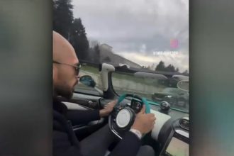 video andrew tate a sfidat autoritatile romane conducand o masina de lux cu 150 de km pe ora in bucuresti ce s a intamplat dupa cursa 67e195afd45b9