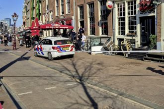 video cinci raniti in amsterdam intr un atac cu arma alba suspectul a fost arestat 67e57733b1d9d
