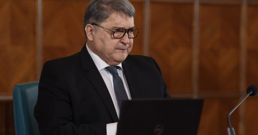 video emil hurezeanu ar putea ramane fara viza coalitiei de ce sunt suparati liderii psd si udmr pe ministrul de externe 67e3fe1731258