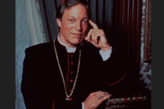 a murit actorul richard chamberlain celebru pentru rolurile din pasarea spin si shogun 67ebf2ab0d14f
