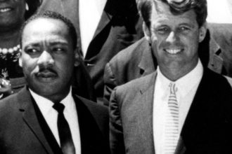 administratia trump a publicat mii de pagini de documente despre asasinarea senatorului robert f kennedy 68027a8c5a44e