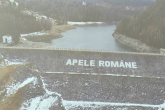 alerta la un baraj de pe valea jiului autoritatile s au intalnit de urgenta prefectul de hunedoara explica ce lucrari sunt necesare 6800cf0b3bca2