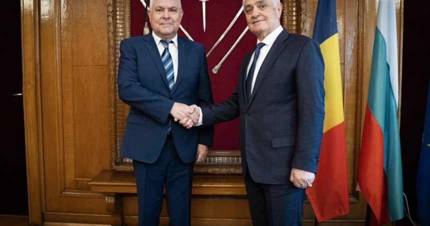 angel tilvar si ministrul bulgar al apararii vor ca turcia sa faca parte din comandamentul regional pentru operatii speciale 67f3ee52c02e2