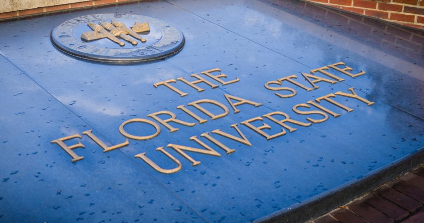 atac armat la universitatea din florida 6 oameni sunt in stare grava un suspect a fost retinut 680157eb2af5e
