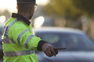 au inceput controalele in trafic pentru minivacanta de paste 25 000 de politisti si jandarmi vor actiona pe sosele si langa biserici 6801cfb05f5e8