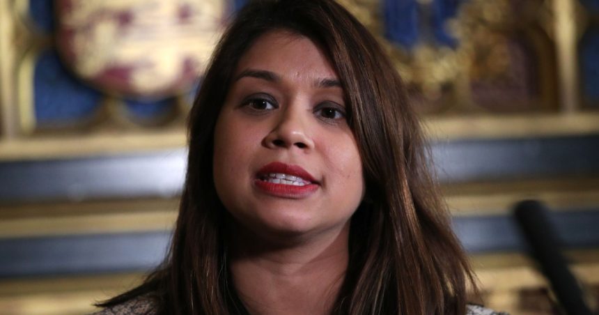 bangladesh a emis un mandat de arestare pentru o deputata din parlamentul britanic 67fca6bfbcdb4