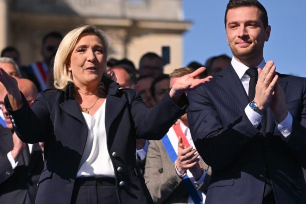 bardella vrea sa si angajeze asistentul de partid la parlamentul european o actiune similara a dus la condamnarea lui marine le pen 67f8f18809e02
