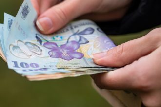 cand primesc romanii pensiile in luna aprilie anuntul facut de posta romana am inceput sa distribuim inclusiv ajutorul de paste 67f4ef9e3bea9
