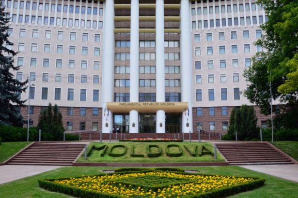 cand vor avea loc alegerile parlamentare in republica moldova legislativul a votat data scrutinului crucial pentru chisinau 68010e17bb6e8
