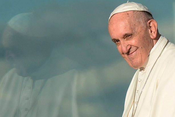 cine ar putea fi succesorul papei francisc si ce se intampla in adunarea secreta prin care vaticanul isi alege noul papa 68060468e20ac