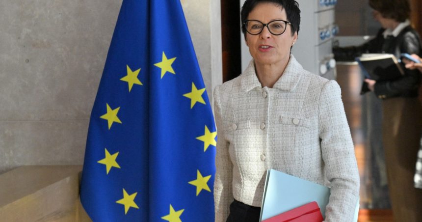 comisarul ue pentru extindere si a anulat participarea la un eveniment diplomatic in turcia reactia ankarei 67ef6e5ea8061