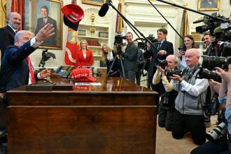 cum au aratat primele 100 de zile din mandatul lui donald trump afp presedintele sua si a depasit limitele puterii 6805ef5092d90
