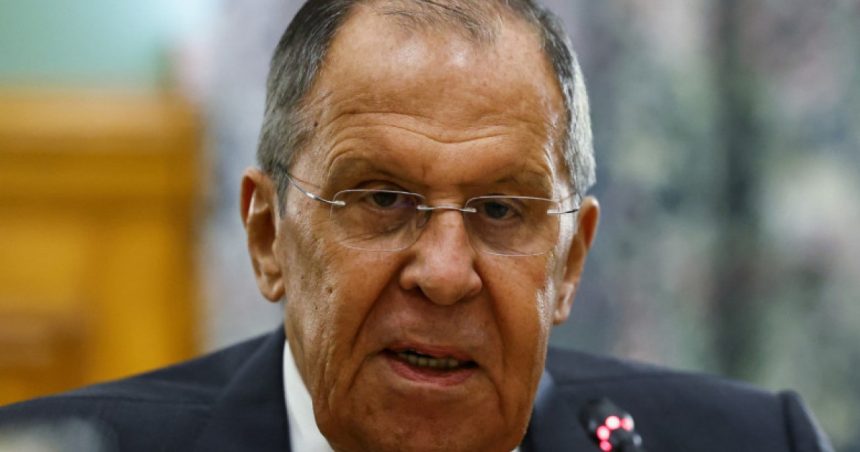cum explica lavrov uciderea civililor la kiev daca e o tinta utilizata de armata ucraineana comandantii au dreptul sa atace 680b2bf0d19c4