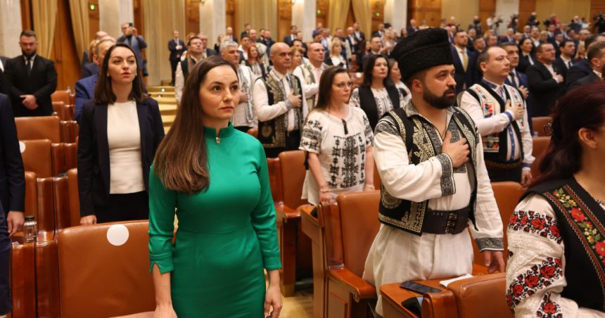 cum incearca pot sa stranga bani obliga reprezentantii partidului din sectia de vot sa doneze 30 de lei 680791e7b6e68