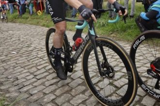 doi ciclisti au murit dupa ce li s a facut rau in timp ce participau la turul flandrei pentru amatori 67f2267a15baa