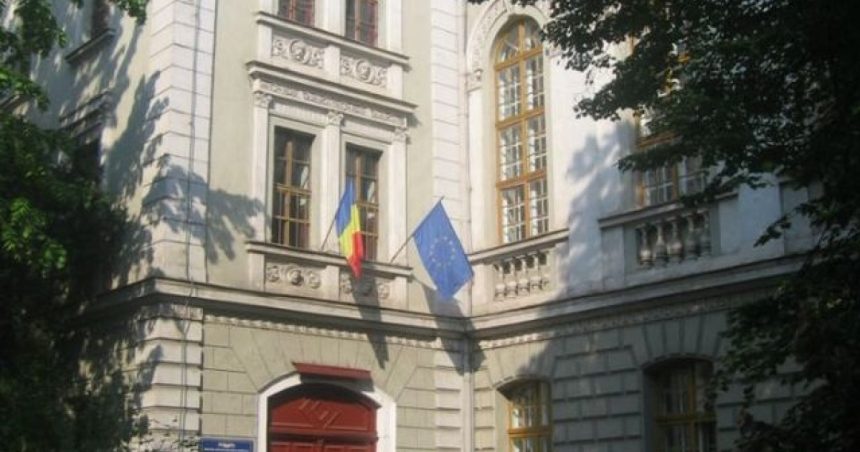 elevii de clasa a xii a de la unul dintre cele mai renumite licee din bihor testeaza scoala de 4 zile pe saptamana 6805e2a72081e