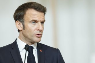 emmanuel macron anunta o platforma pentru cercetatorii care aleg sa se mute in ue alege franta pentru stiinta 680297d7cbef8