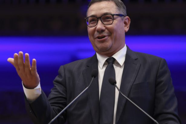 exclusiv campanie murdara pe retelele de socializare in beneficiul lui victor ponta zeci de mii de euro pentru atacarea contracandidatilor 67f4d3126de92