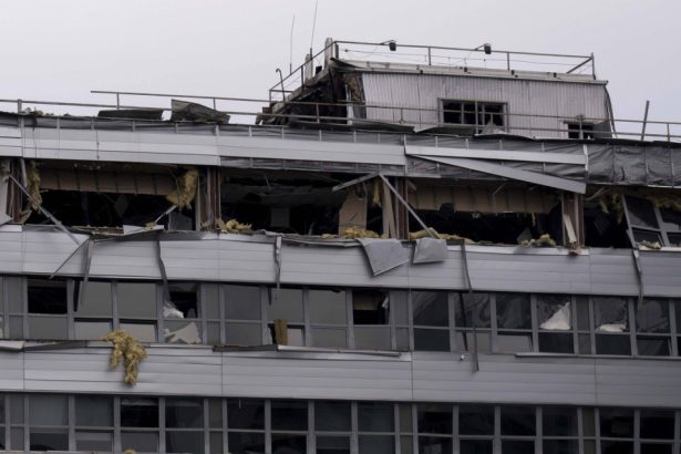 galerie foto atac rusesc cu rachete la kiev trei persoane ranite aviatia poloneza si aliatii au inceput operatiunile in spatiul aerian 67f228cde70a0