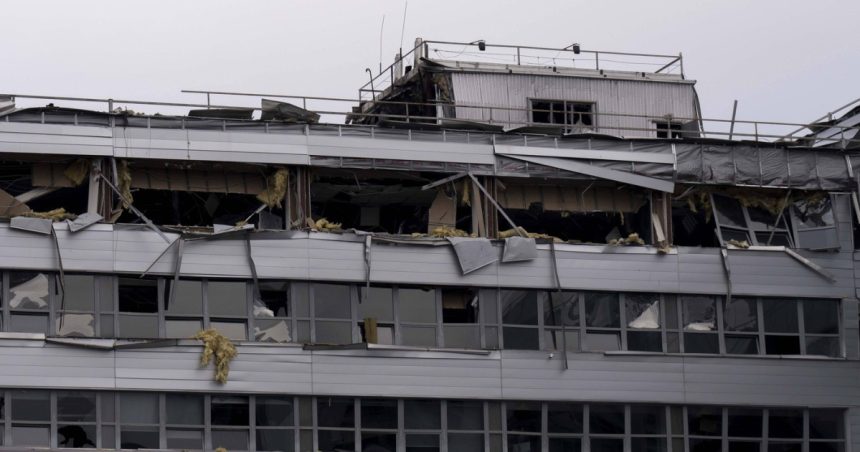 galerie foto atac rusesc cu rachete la kiev trei persoane ranite aviatia poloneza si aliatii au inceput operatiunile in spatiul aerian 67f228cde70a0
