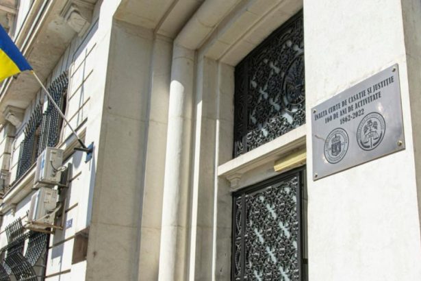 inalta curte de casatie si justitie judeca azi recursul impotriva deciziei curtii de apel ploiesti de anulare a deciziei ccr 680b90f47a045