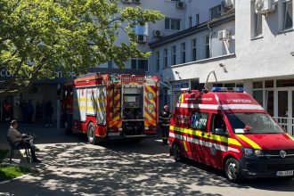 incendiu la spitalul municipal radauti interventie imediata a pompierilor 680e27115306d