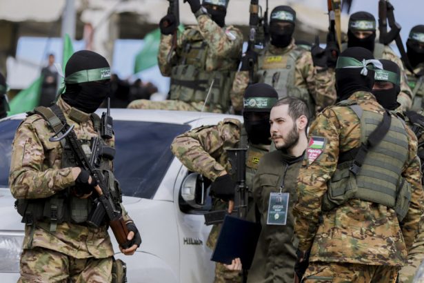 mahmoud abbas cere hamas sa elibereze ostaticii din gaza si sa se transforme in partid politic 6808c96648ec4