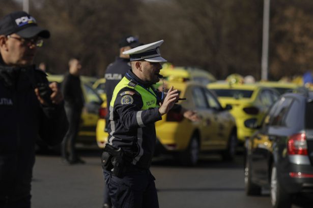 noua frauda la transportul in regim de taxi descoperita de autoritati prejudiciu de peste 2 milioane de lei 6800fb945c497