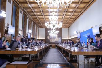 noua lege a transparentei ce au voie si ce nu au voie sa primeasca demnitarii romani 67fce3eb64cd7