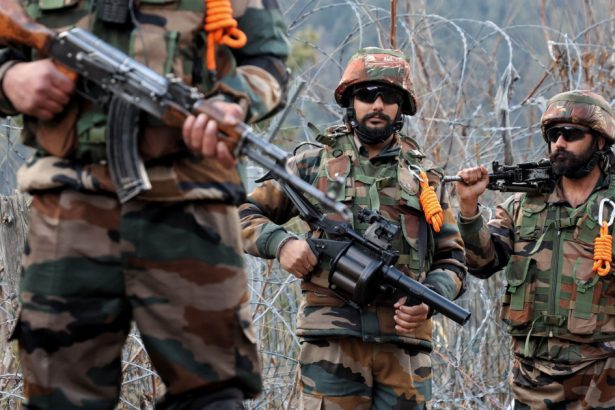 o noua criza nucleara ii da batai de cap lui donald trump butoiul cu pulbere care sta sa explodeze la granita india pakistan 680c672dde341