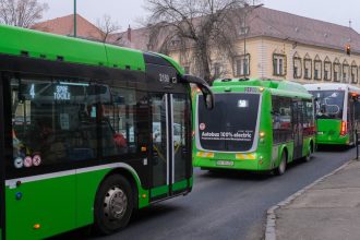 perchezitii la operatorul de transport in comun din brasov intr un dosar de furt calificat ratbv anunta posibile intarzieri pe trasee 6811e0f9b681d