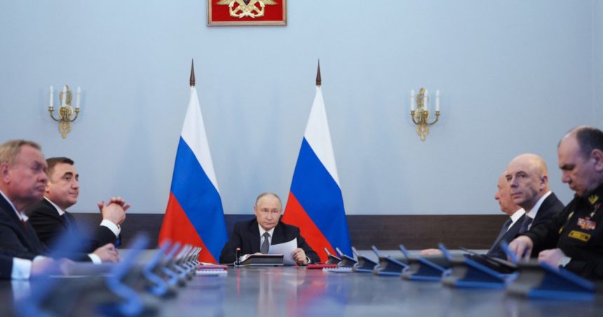 planul lui vladimir putin pentru reinnoirea marinei ruse dupa ce a fost slabita de ucraina in marea neagra 67f93327597d2