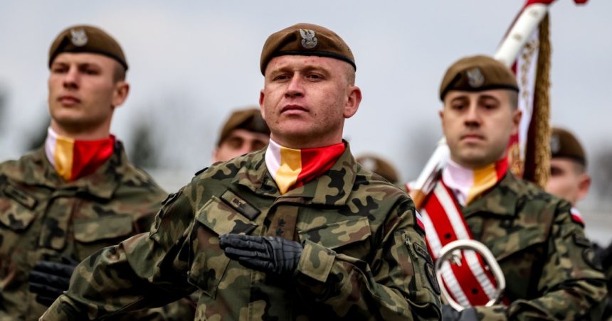polonia anunta ca va cheltui 5 din pib pentru aparare in 2026 67eeb2dc4bf88