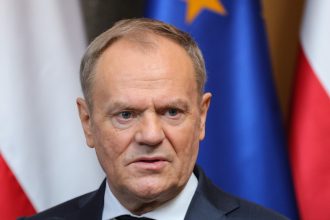 premierul polonez anunta un atac cibernetic asupra computerelor partidului sau incepe interferenta straina in alegeri 67eea148dfba4