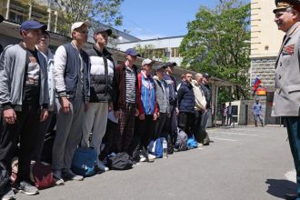 putin a ordonat cea mai mare recrutare de primavara din ultimii 14 ani 160 000 de rusi chemati sub arme 67ed479433565