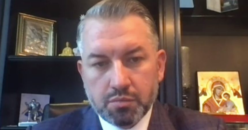 reactiile psd pnl si usr dupa declaratiile lui sprinceana caciu sunt afirmatii private ar fi trebuit sa stea in banca lui 67f3af45d8a62