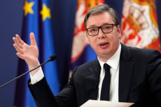 serbia ar putea fi impiedicata sa adere la ue daca presedintele vucic se duce la moscova la parada de 9 mai 67fe99f71c798