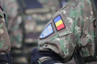 sondaj trei din patru romani sunt de acord cu cresterea cheltuielilor de aparare 67fe22aae4f79