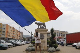 stegarul dac sub control judiciar 60 de zile nu are voie sa participe la proteste si trebuie sa poarte dispozitiv de monitorizare 67ec51b7d653c