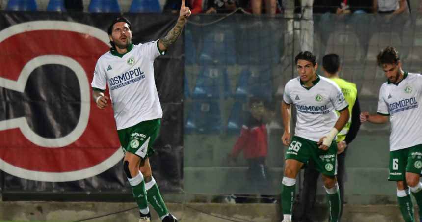 straniul caz al clubului de fotbal italian care promoveaza de fiecare data cand un papa moare 680a0e001d6cd
