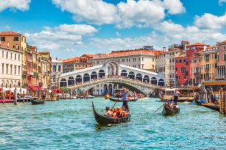 taxa de 5 euro de intrare in venetia va fi reluata pentru unii turisti se va dubla 6800b75fa86aa