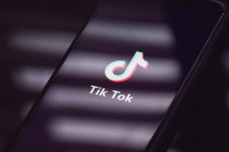tiktok anunta masuri fara precedent pentru alegerile prezidentiale din romania platforma a lansat un centru electoral special 680b8667d3d17