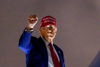trump asteapta ca emisarul kirill dmitriev sa ii raporteze lui putin inainte de a face noi pasi in negocierile de pace din ucraina 67f0abf39f4b0