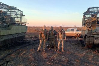 ucrainenii si au abandonat in kursk unele dintre cele mai bune sisteme de armament si au pierdut aici mai multe blindate decat rusii 67f63f4a6289a