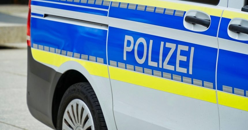 un adolescent german acuzat ca a produs un agent mortal de razboi biologic in podul casei 68013973cddb9