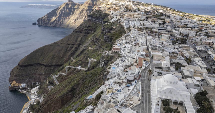 un grup de cercetatori incearca sa afle daca o eruptie ar putea distruge insula santorini stim mai multe despre unele planete 680651c11e44f