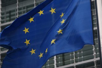 un nou val de extindere a ue pana in 2030 este realist afirma comisarul european pentru extindere 67ffea4bb3c88