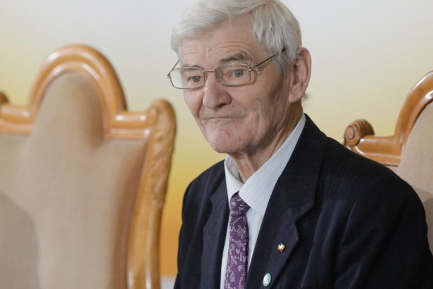 valeriu tabara a murit fostul ministru al agriculturii avea 75 de ani 6810a238ae336