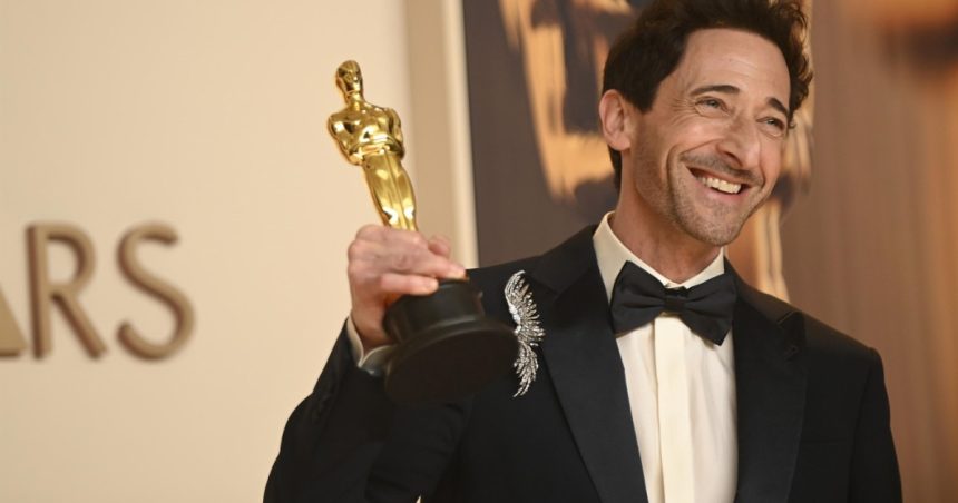 video actorul adrien brody a doborat un record vechi de 80 de ani pentru cel mai lung discurs la gala premiilor oscar 67efc069c9b93