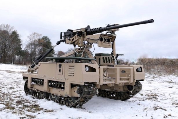 video fortele armate ale ucrainei anunta intrarea in lupta a robotului droid tw 12 7 are senile termoviziune si o mitraliera browning 680be89cdc6d6